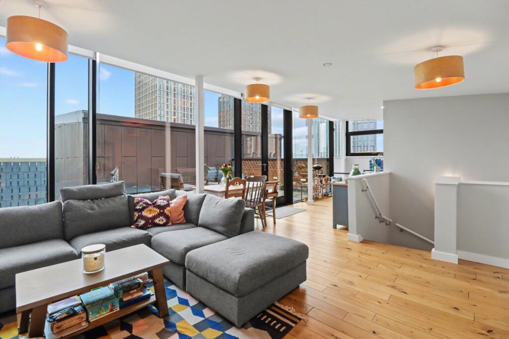 Main image of property: 151 Great Ancoats Street, Manchester, M4 6DH