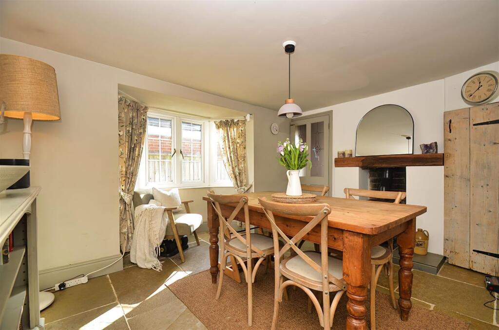 Bullen, Ryde photo 3