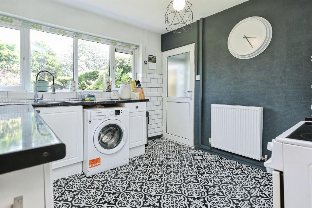 House in Birmingham, West Midlands - View 5