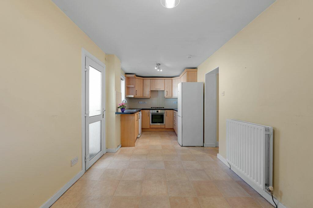 6 Cross Road, Peebles, EH45 8DH photo 3