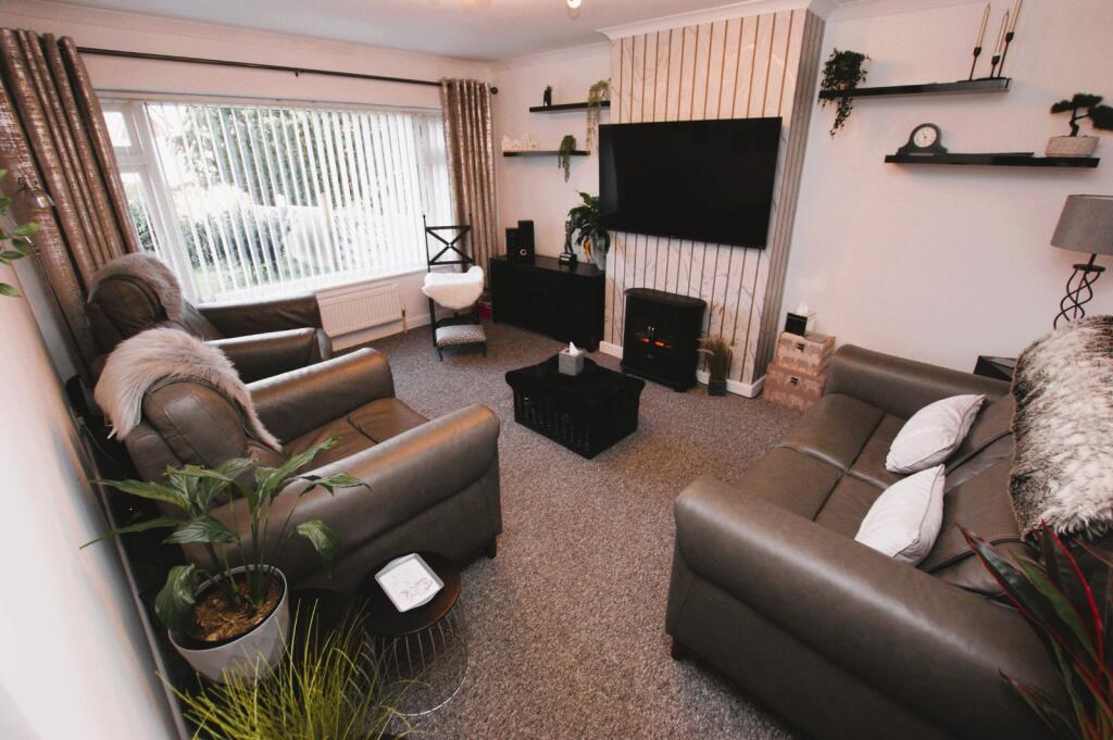 Main image of property: Candys Close, Corfe Mullen, Wimborne, Dorset, BH21