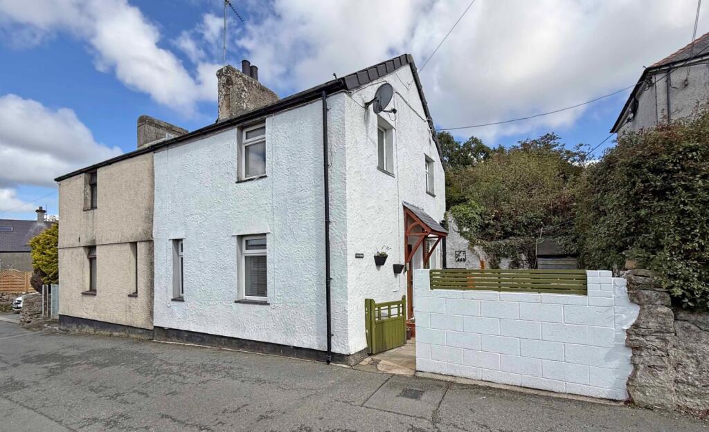 Main image of property: Lon Cilgwyn, Llannerch-y-Medd, Isle of Anglesey, LL71