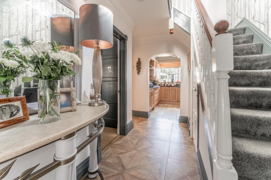 House in Dartford, Brooklands, Wilmington - View 4