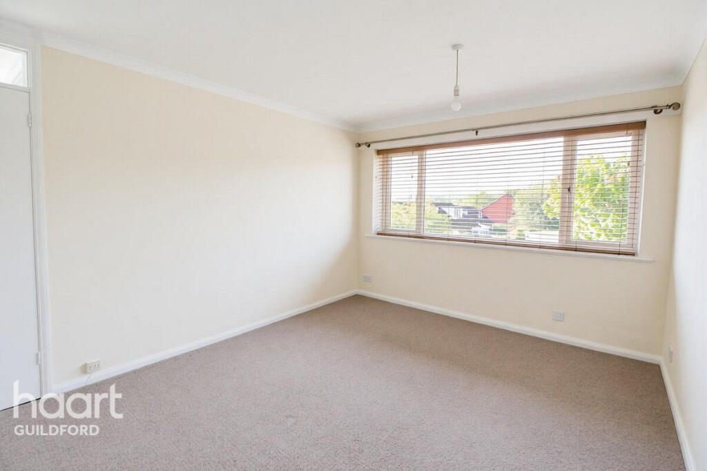 House in Guildford - View 5