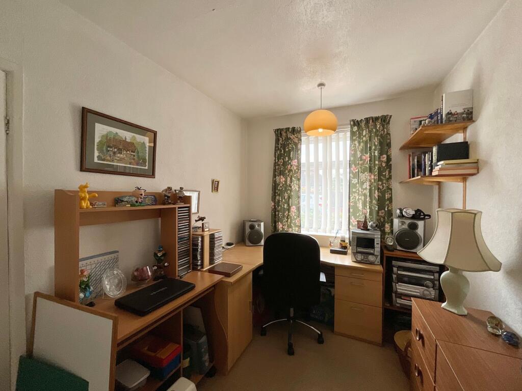 House in Crewe, Cheshire East - View 5
