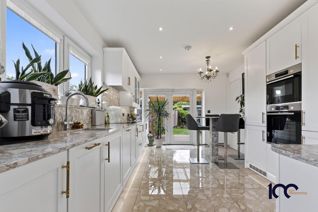 House in Rainham - View 2