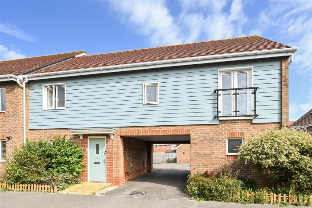 Main image of property: Wood Hill Way, Felpham
