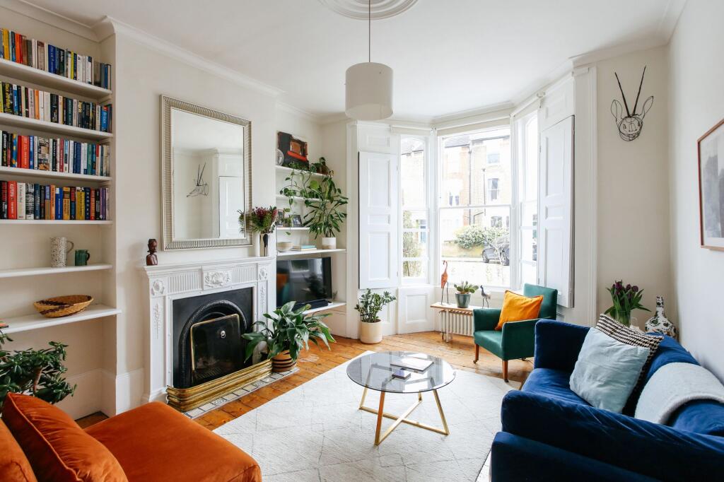 Main image of property: Stradbroke Road, London, N5