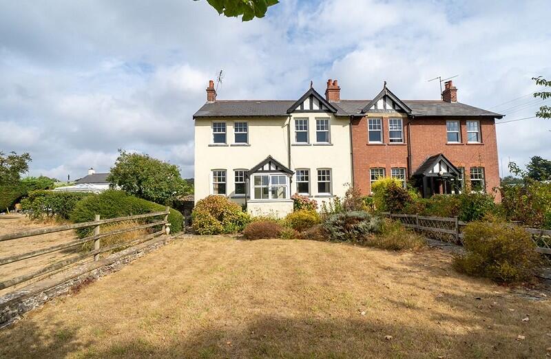 Main image of property: 2 Playhill Cottages, The Common, Southra, Dinas Powys, Vale of Glam. CF64 4DU