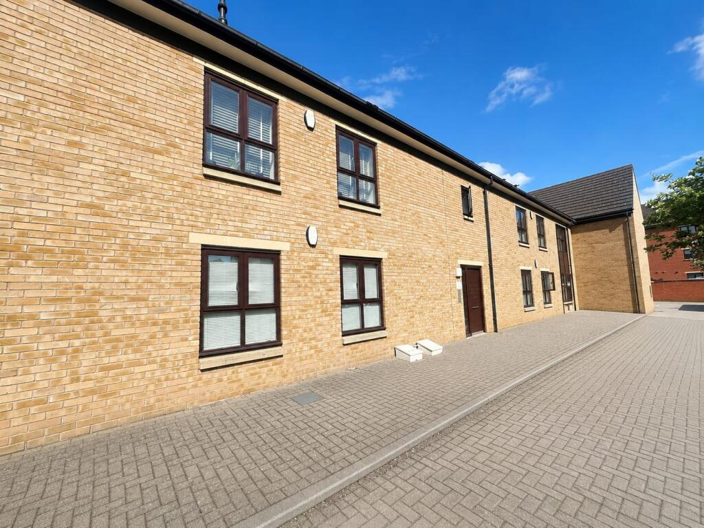 Main image of property: Park Corner, Northampton