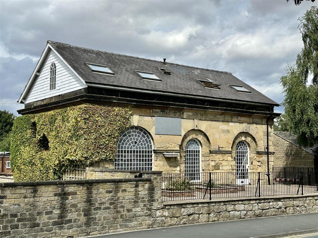 Main image of property: The Ropery, Pickering