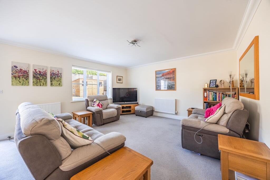 House in Peterborough - View 5