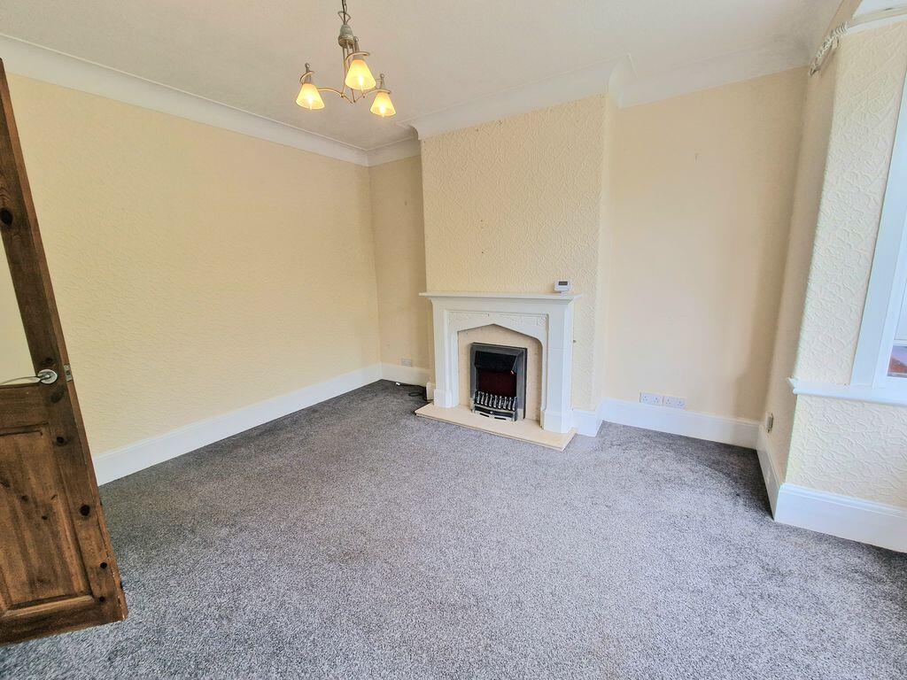 House in Stockport, Greater Manchester - View 4
