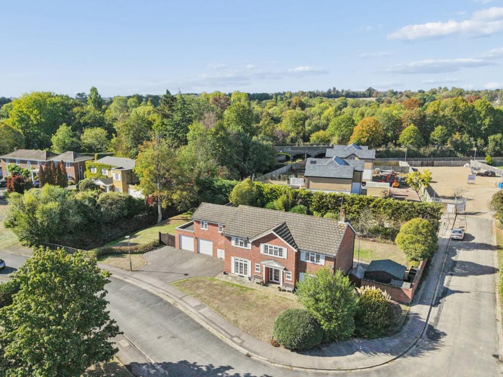 Main image of property: Watermans Way, Wargrave, Reading, Berkshire, RG10