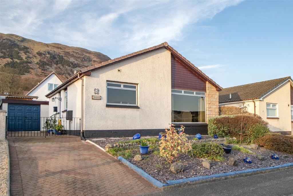 Main image of property: "Johnshaven", 8 Tullich Terrace, Tillicoultry, FK13