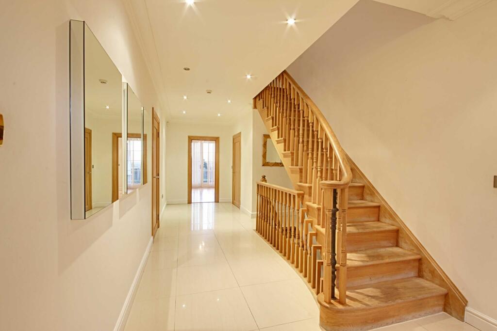 House in London - View 4
