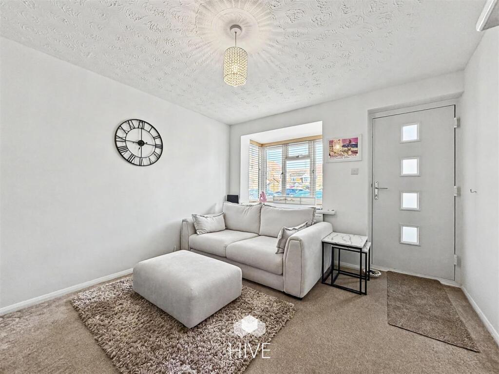 House in Highcliffe-on-Sea, Highcliffe and Walkford - View 5