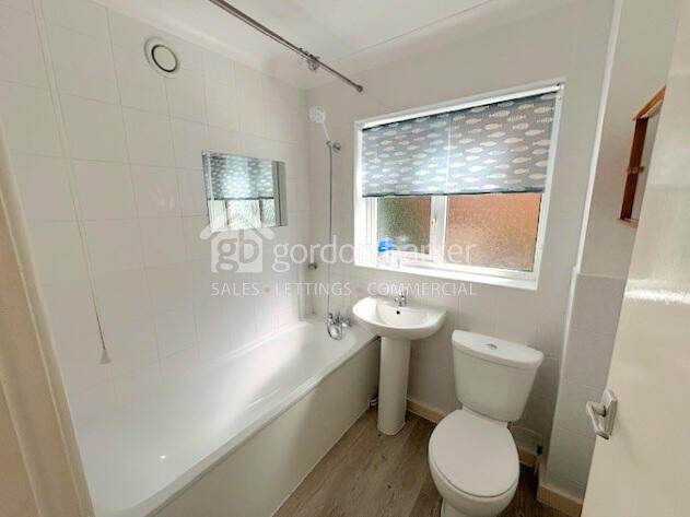 Wayman Road, Corfe Mullen, BH21 photo 5