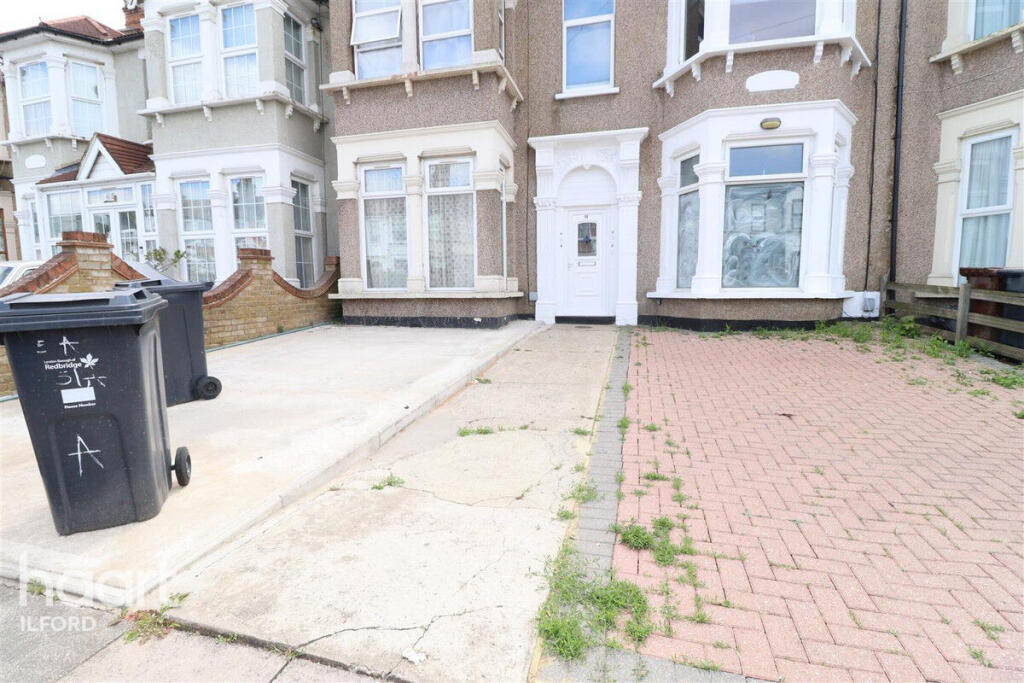 Main image of property: De Vere Gardens, Ilford