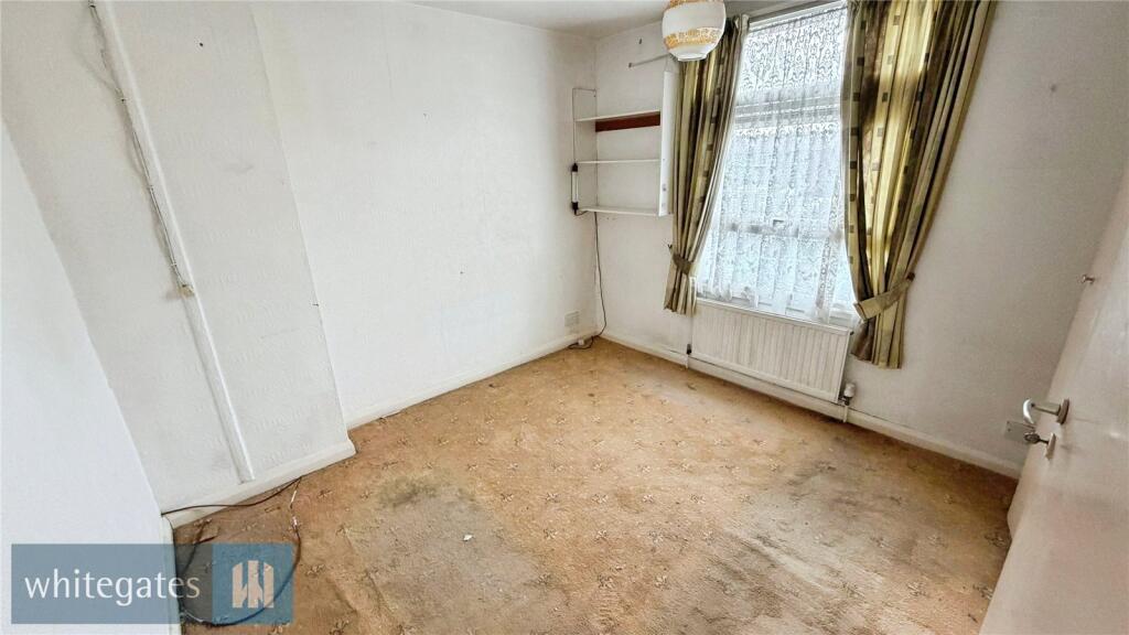 House in Barnsley, South Yorkshire - More