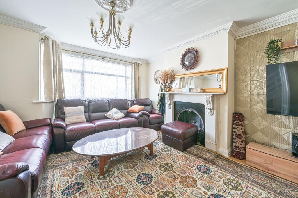 House in London - View 3