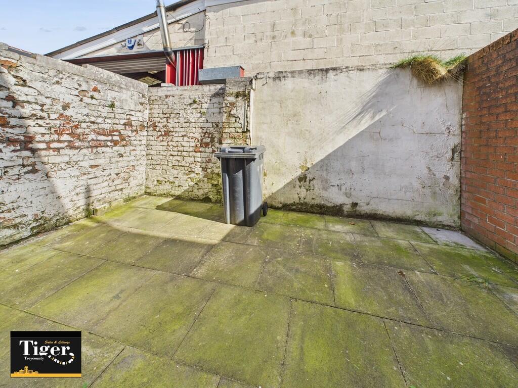 House in Preston, St. Matthew's, Fishwick - View 5