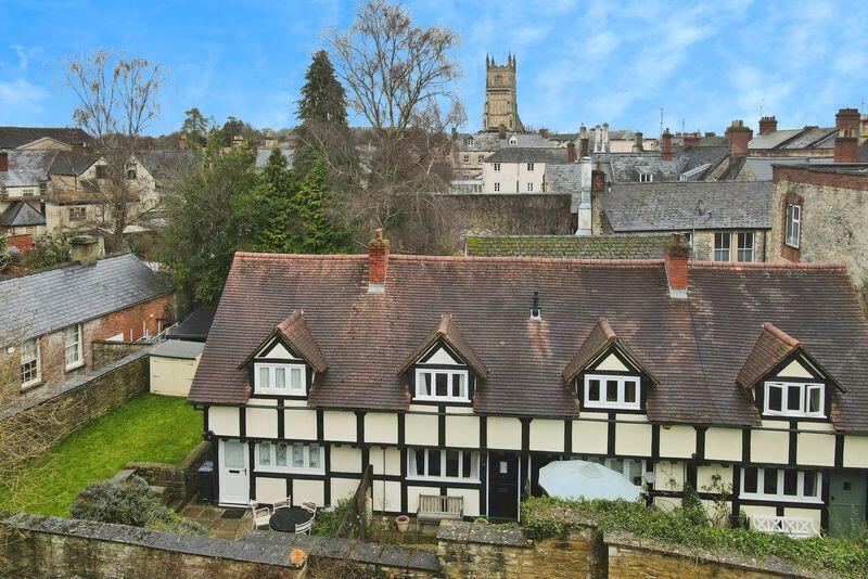 Main image of property: Castle Mews, Cirencester, Gloucestershire
