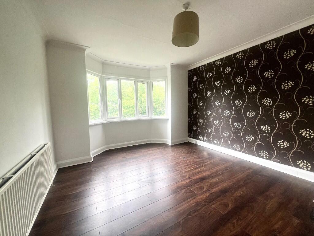 Apartment in London, Winchmore Hill, Palmers Green - View 2