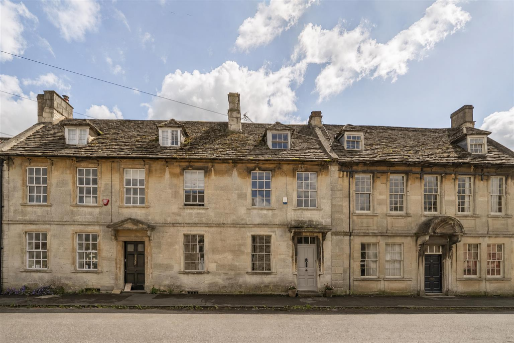 Main image of property: High Street, Marshfield, Chippenham