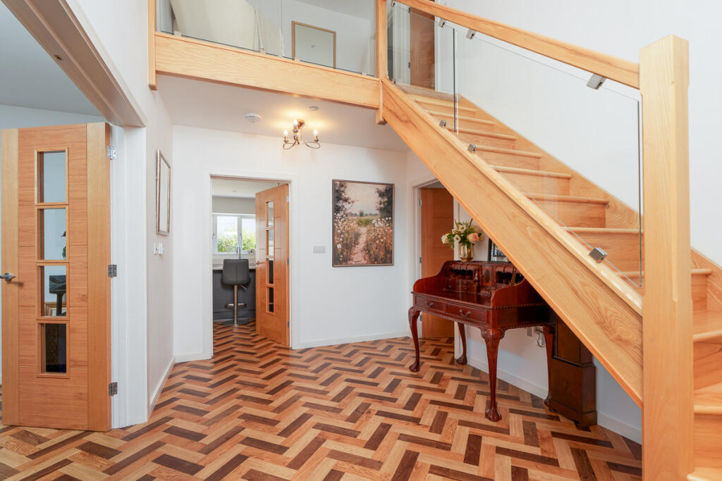 House in Llanarthne, Llanarthney - View 4