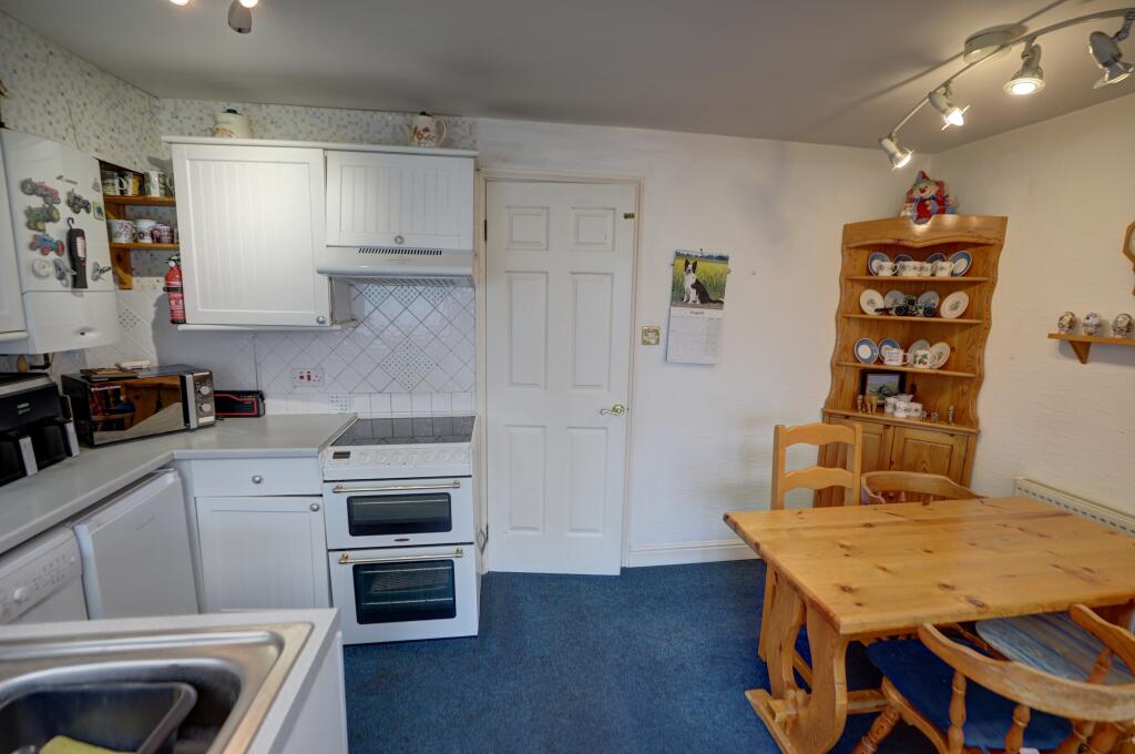 House in York - View 5