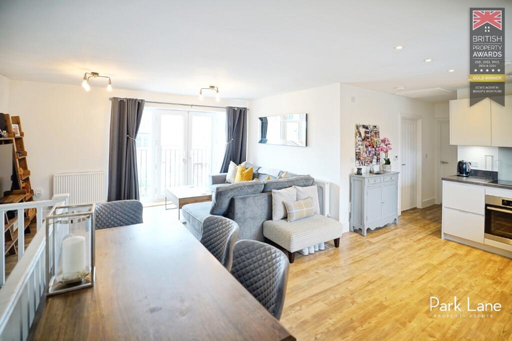 House in East Hertfordshire, St Michael's Hurst, Bishop's Stortford - View 5
