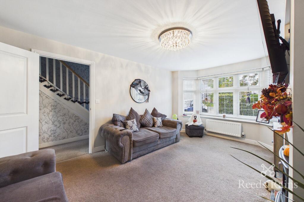 Dorothea Crescent, Widnes, Cheshire, WA8 photo 3