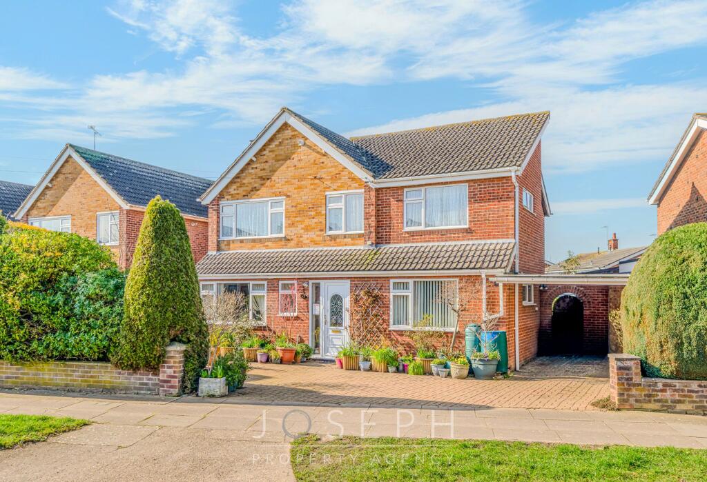 Main image of property: Palmcroft Road, Ipswich, IP1