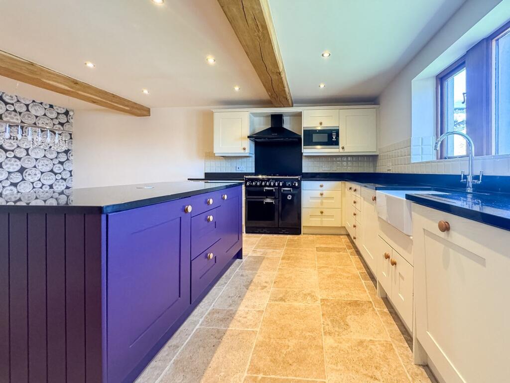 Bradshaw Road, Honley, Holmfirth, HD9 photo 4
