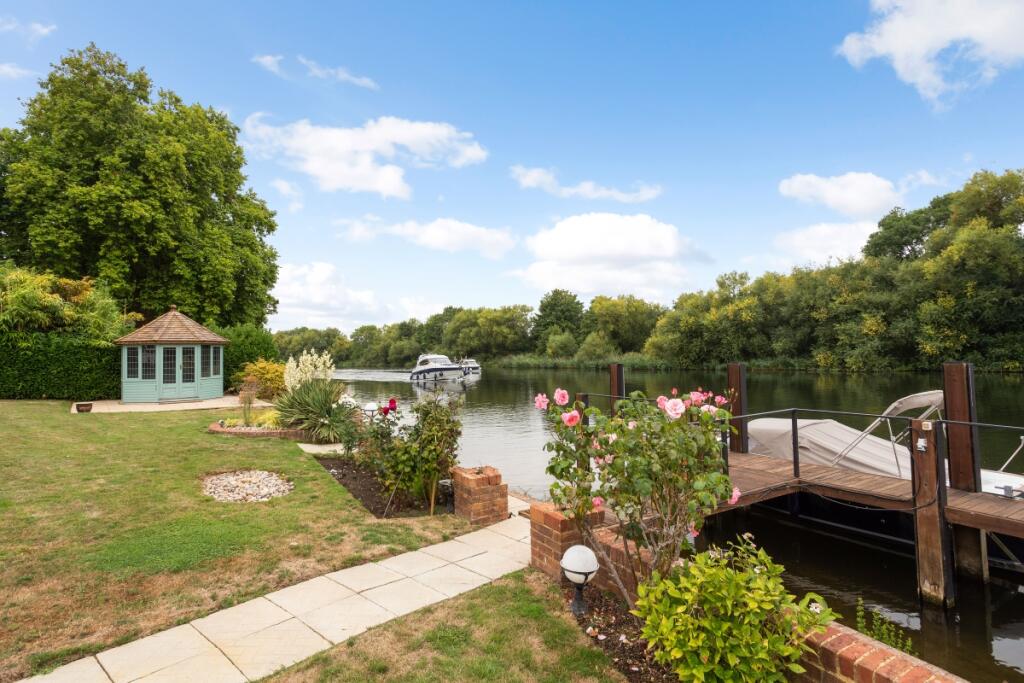 Main image of property: Down Place Water Oakley SL4