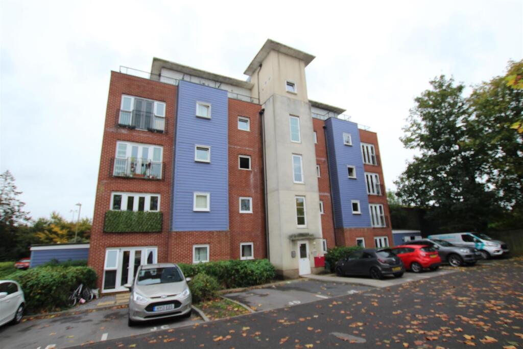 Main image of property: Alexander Square, Eastleigh