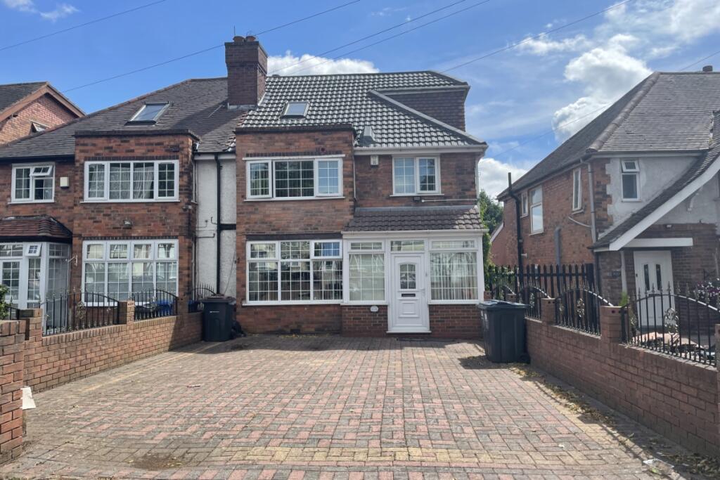 Alum Rock Road, Ward End, Birmingham, B8