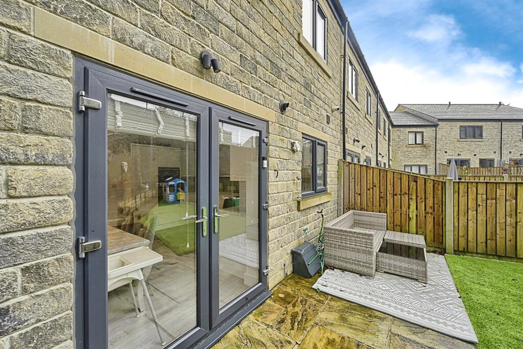 Talbot Rise, Halifax photo 2
