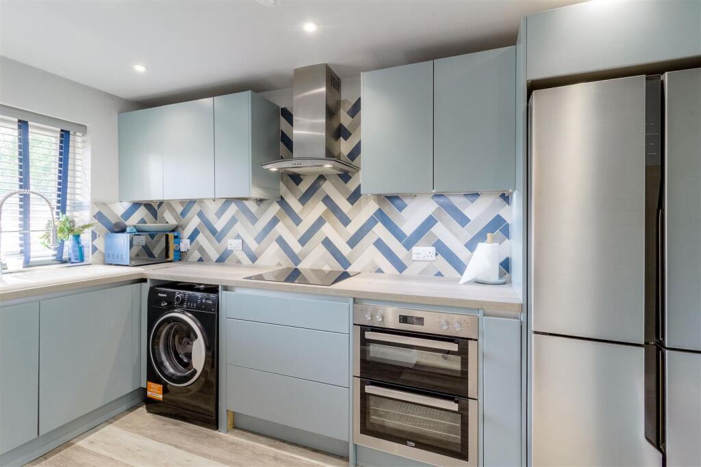 House in Wellingborough, Hatton Park - More