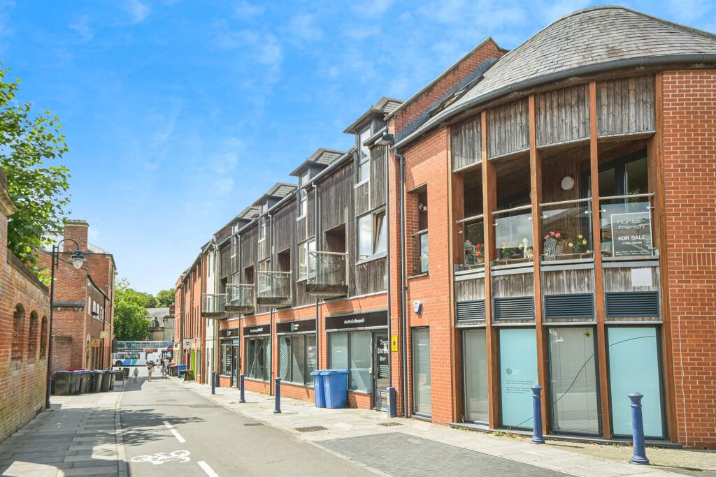 Main image of property: Snuff Street, Devizes