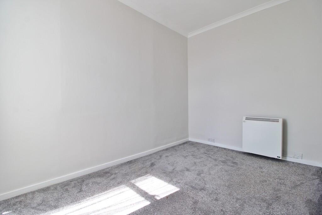 Apartment in Portsmouth - More