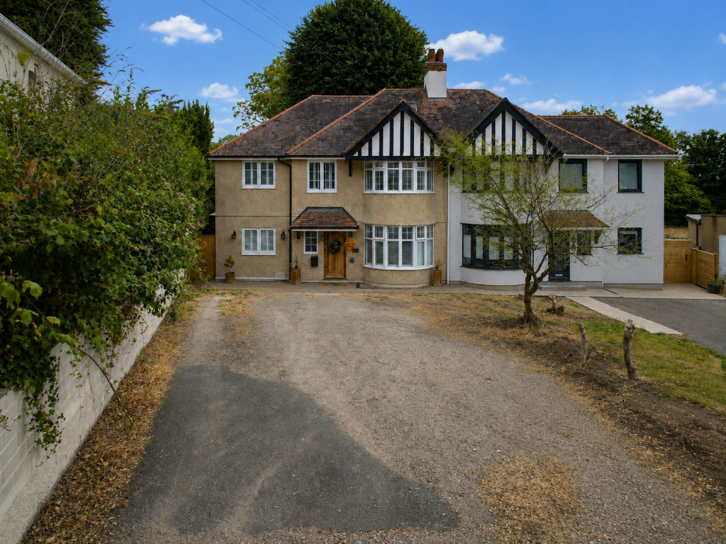 Main image of property: Brynnewydd Gardens, Derwen Fawr, Sketty, Swansea, SA2 8AD