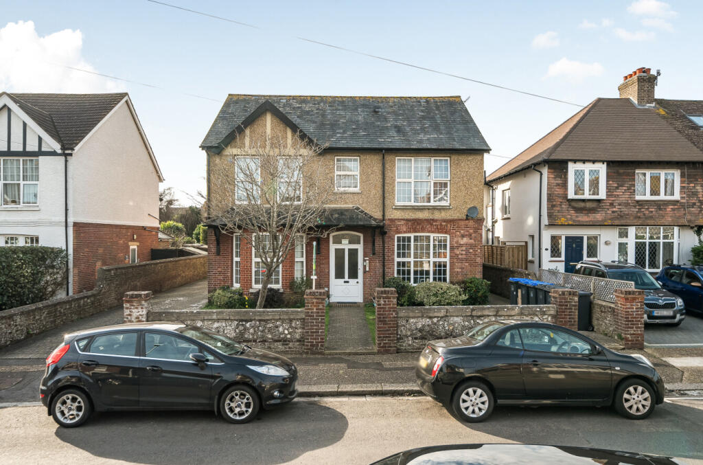 Main image of property: Cissbury Road, Worthing, West Sussex, BN14
