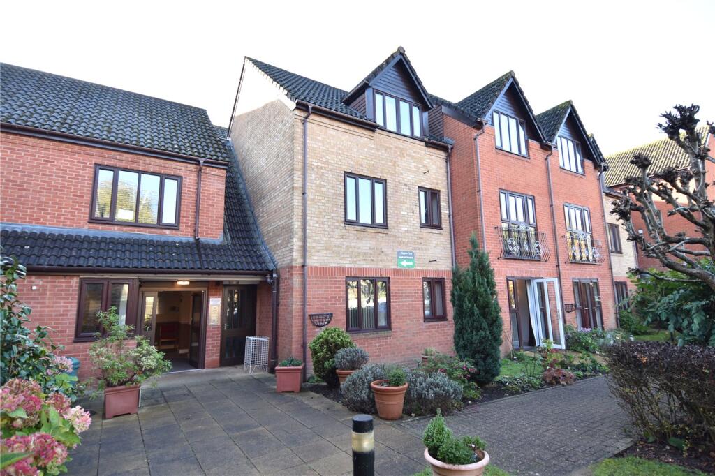 Main image of property: Kingfisher Court, Woodfield Road, Droitwich, Worcestershire, WR9