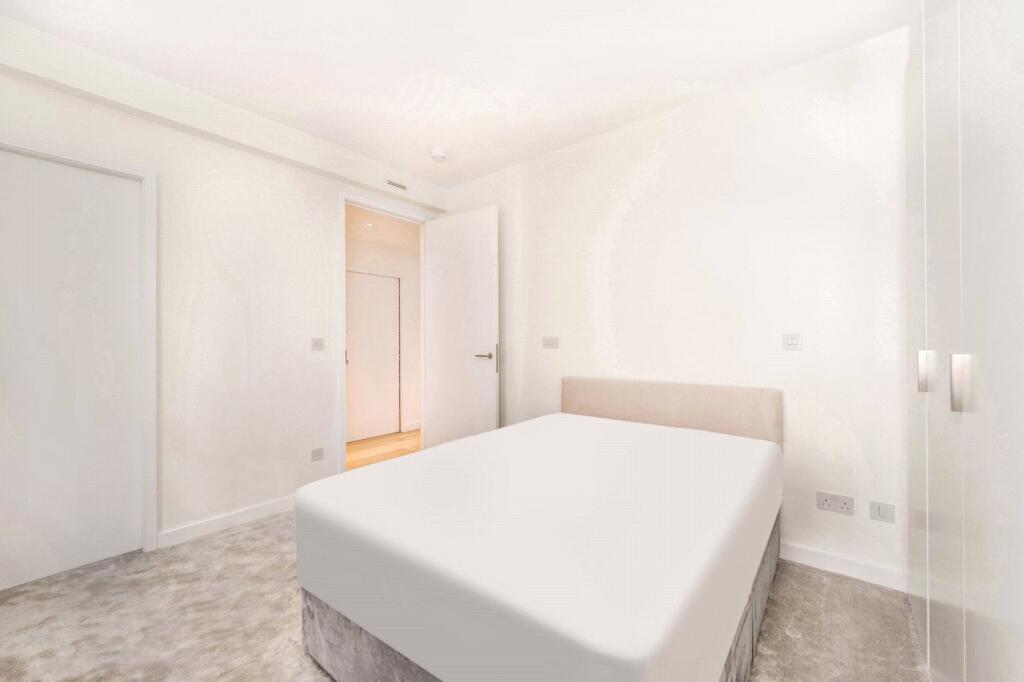 Apartment in London - View 3