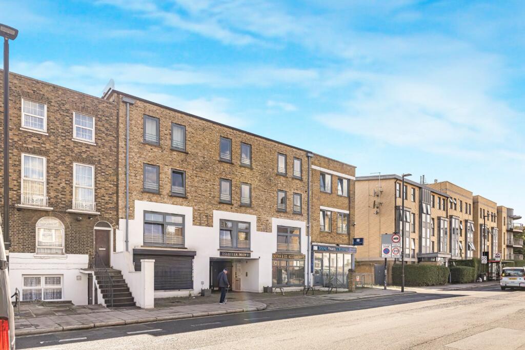 Main image of property: Isabella Mews, Balls Pond Road, Hackney, London, N1