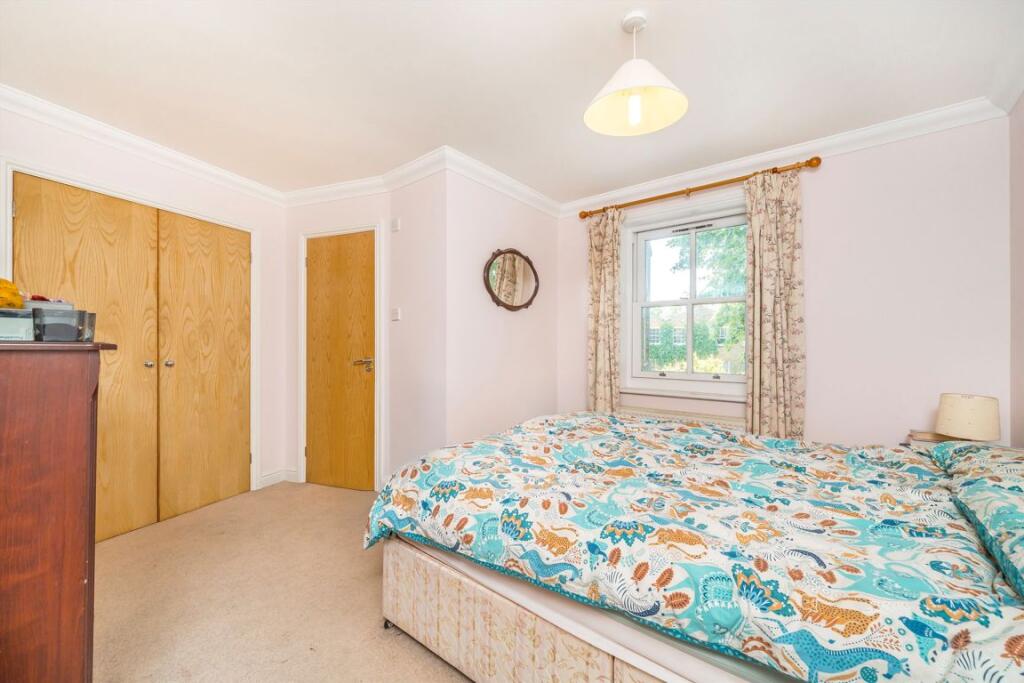 Apartment in London, Bermondsey Village, The Borough - More