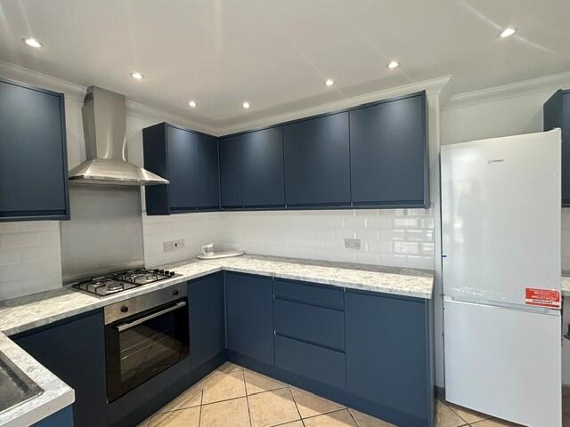 Main image of property: Hailsham Close, Romford, RM3 7SR