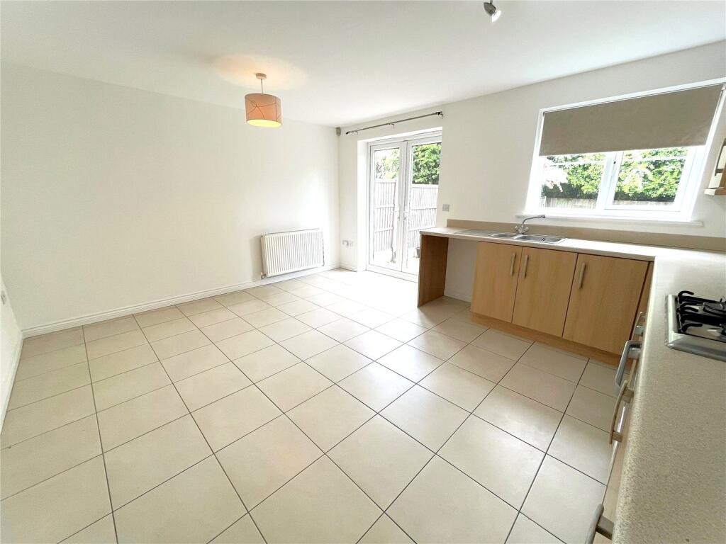 Grey Meadow Road, Briars Chase, Ilkeston, Derbyshire, DE7 photo 3